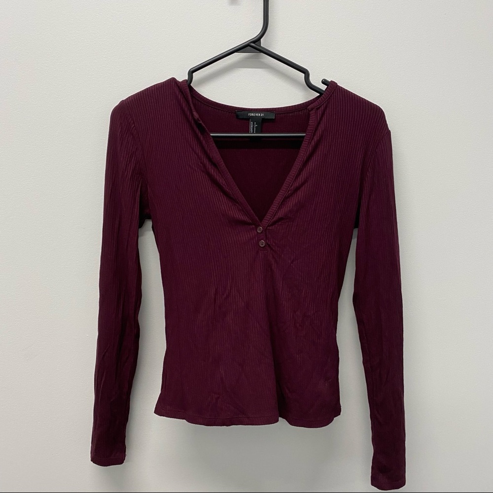 F21 LONG SLEEVE V-NECK